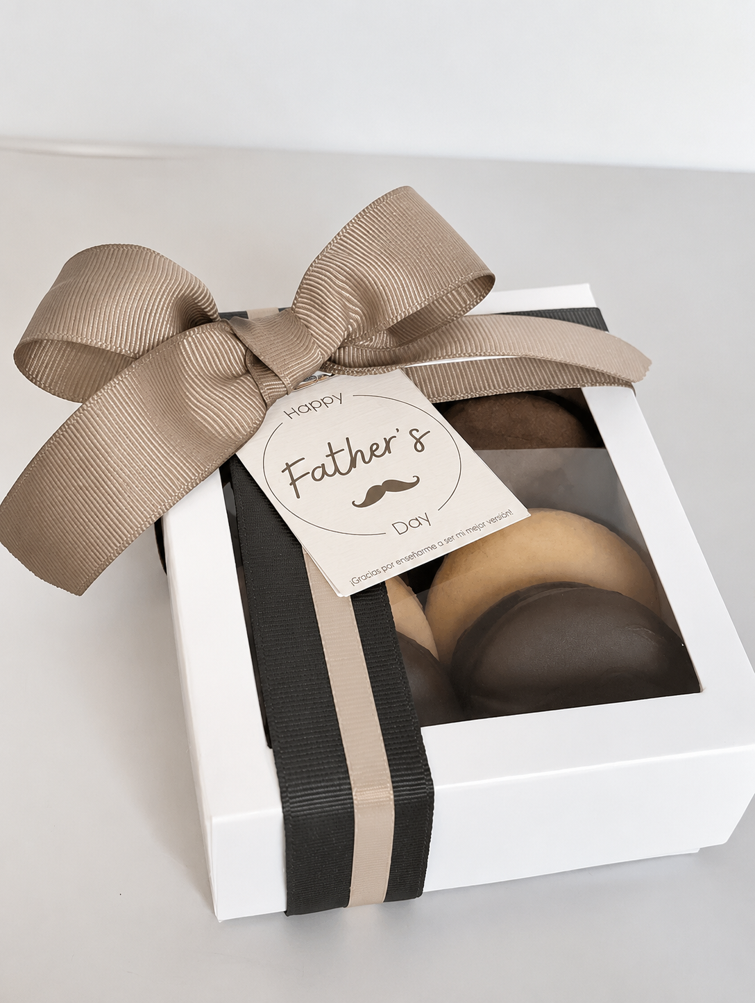 Gift Box AUA